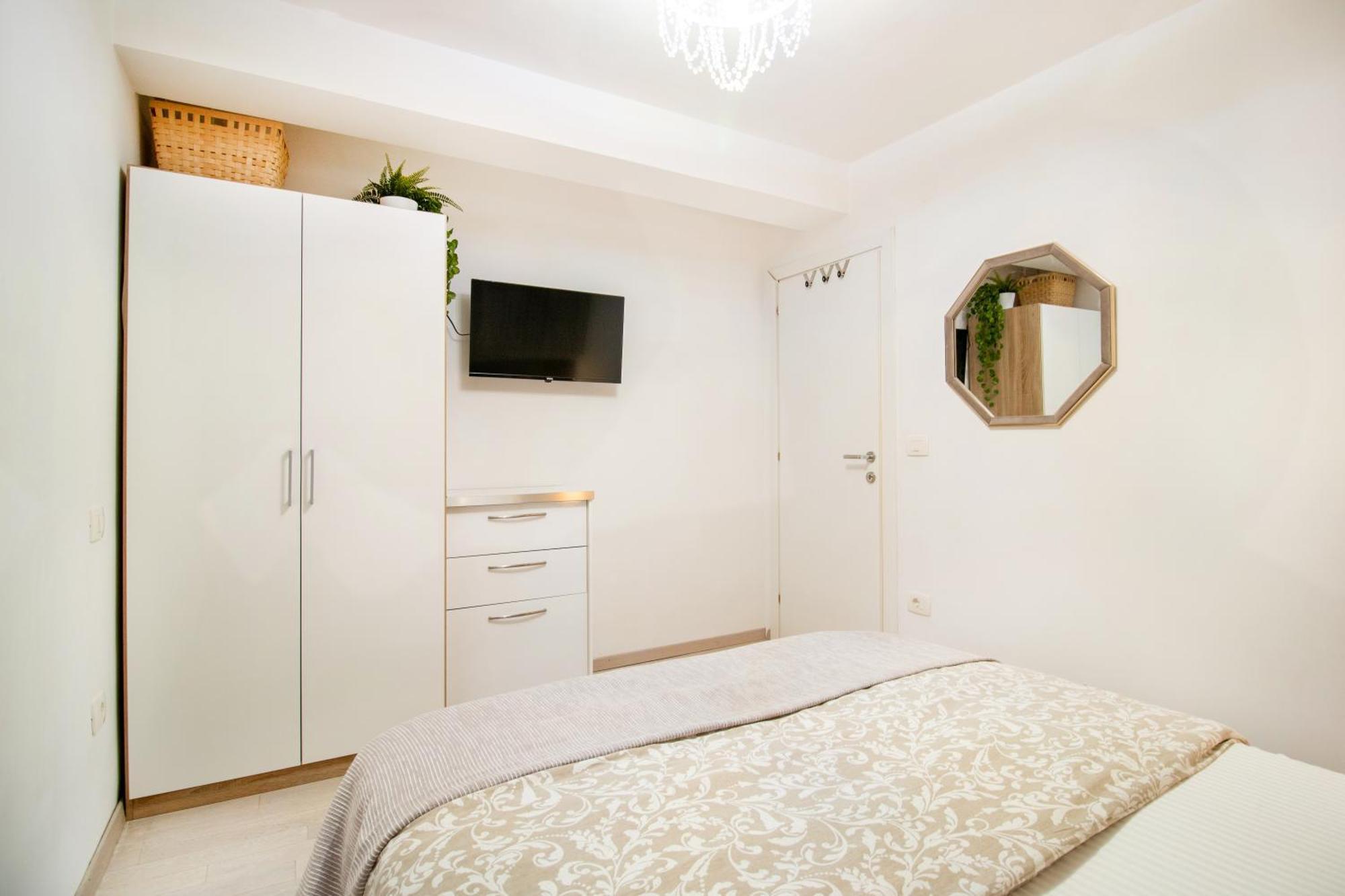 Apartment Peharovo לובראן מראה חיצוני תמונה